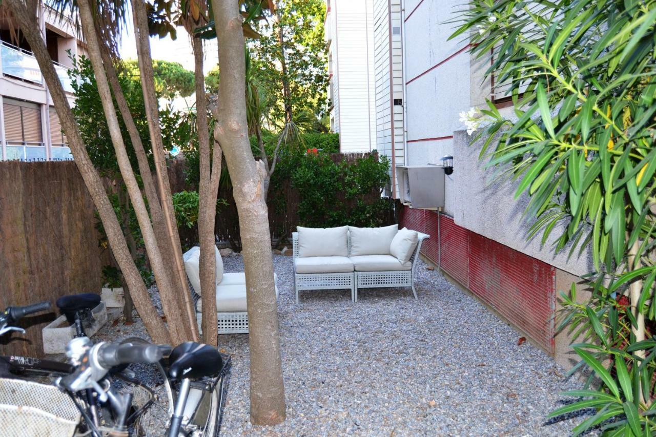 Apartamento Con Jardin Platja D'Aroアパートメント エクステリア 写真